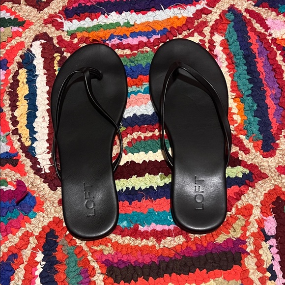 LOFT Women's Sandals - Black and Gold - Picture 5 of 7